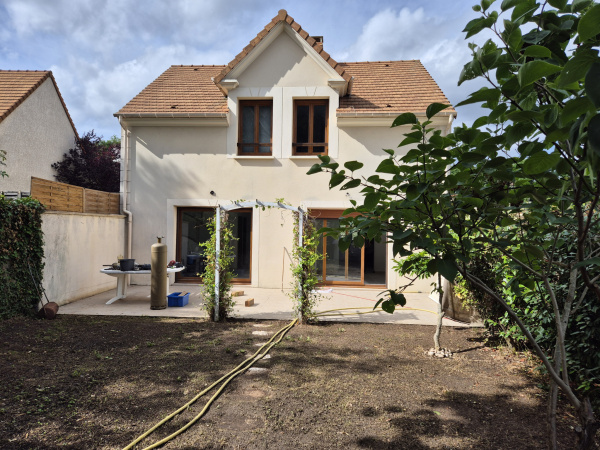 Offres de location Maison La Ville-du-Bois 91620