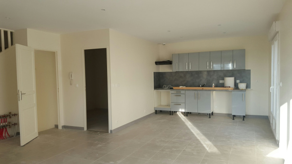 Offres de location Maison La Ville-du-Bois 91620